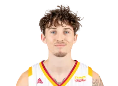 Dylan Diaz headshot