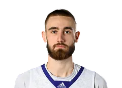 Austin Lewis headshot