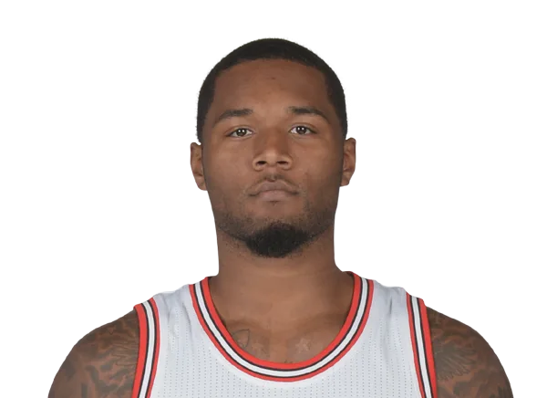 D'Vauntes Smith-Rivera headshot