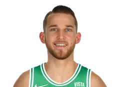 Nik Stauskas headshot