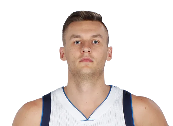 Kyle Collinsworth headshot
