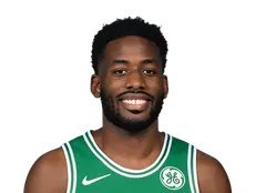 Yante Maten headshot