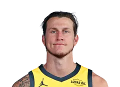 Garrison Mathews headshot
