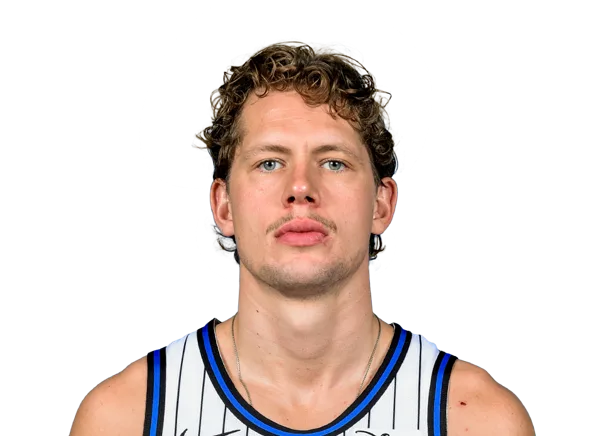 Moritz Wagner headshot