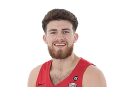Tayler Persons headshot