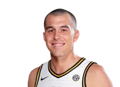 Cullen VanLeer headshot