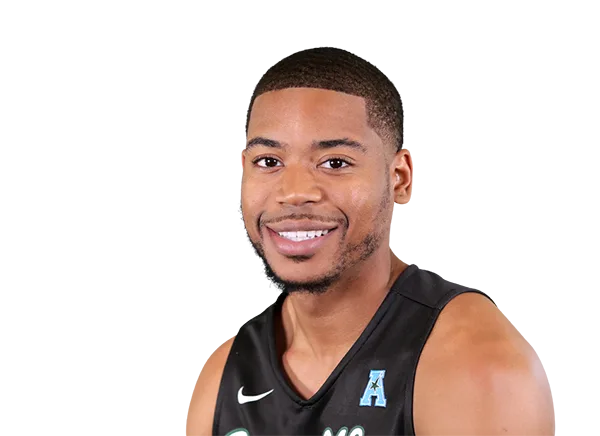 Nic Thomas headshot