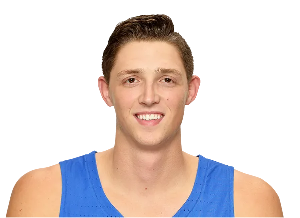 Elliott Welmer headshot