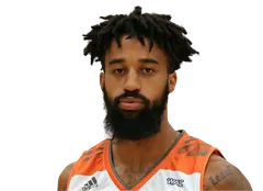 Solomon Hainna headshot