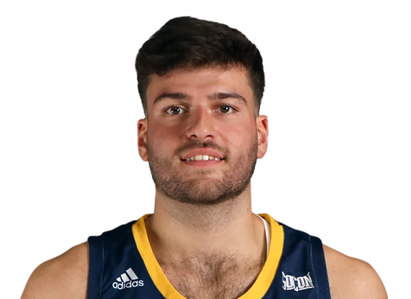 Ramon Vila headshot