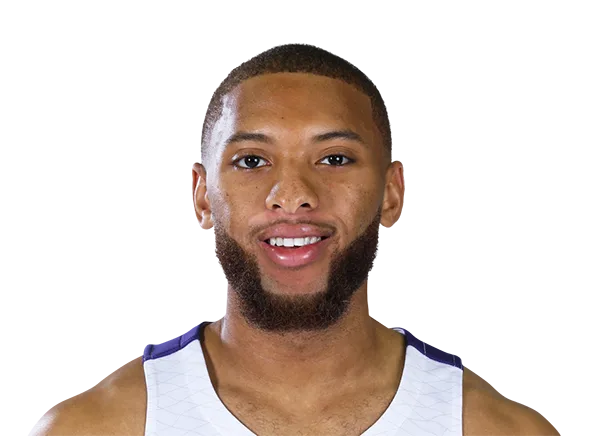 Edric Dennis headshot