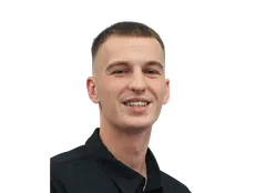 Jakub Niziol headshot