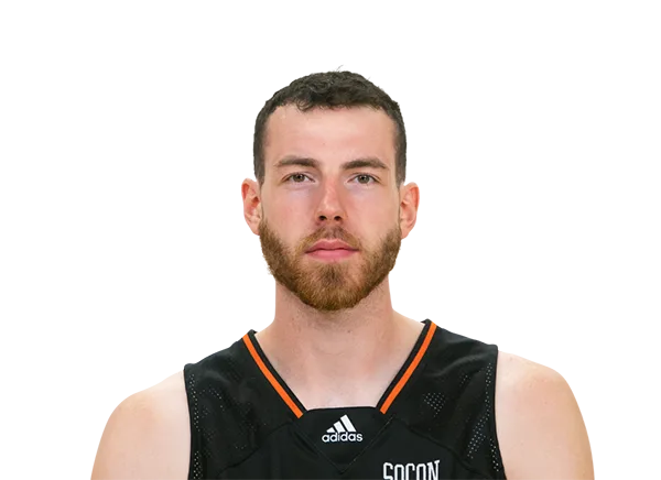 Maciej Bender headshot