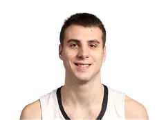 Vasa Pusica headshot