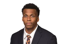 Jailen Gill headshot