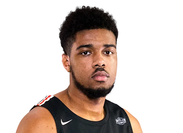 Avery Sullivan headshot