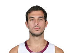 Ivan Raut headshot