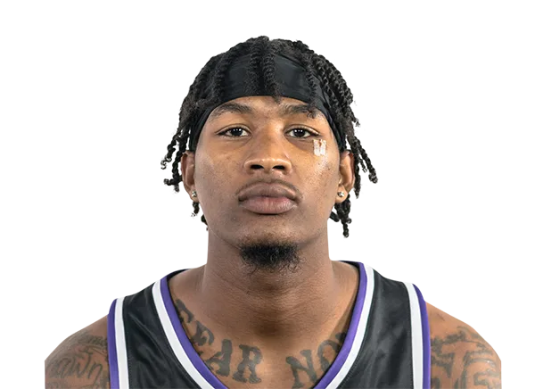 Darious Hall headshot