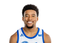 Ayo Akinwole headshot