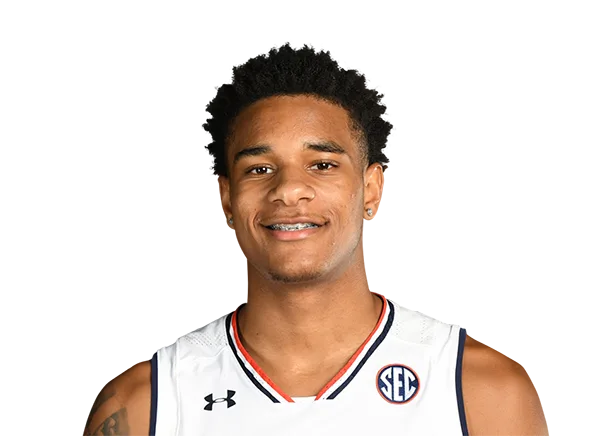 Chuma Okeke headshot