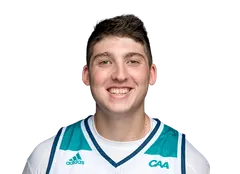 Carter Skaggs headshot