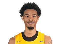 Michael Carter III headshot