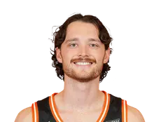 Austin Smellie headshot