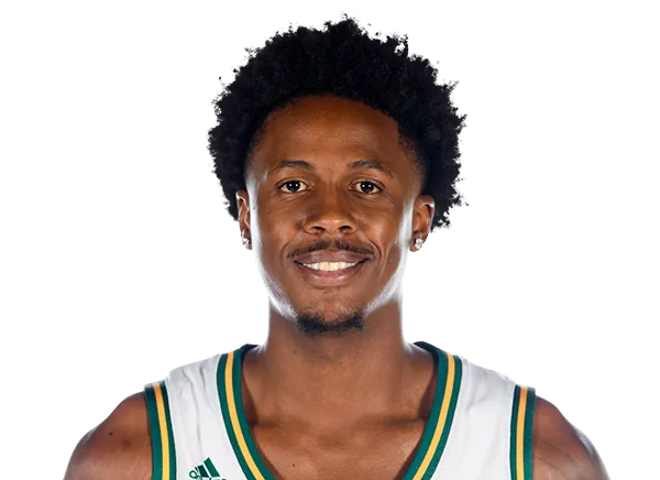 Amari Kelly headshot