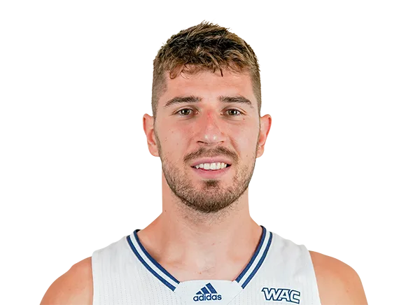Riley Battin headshot