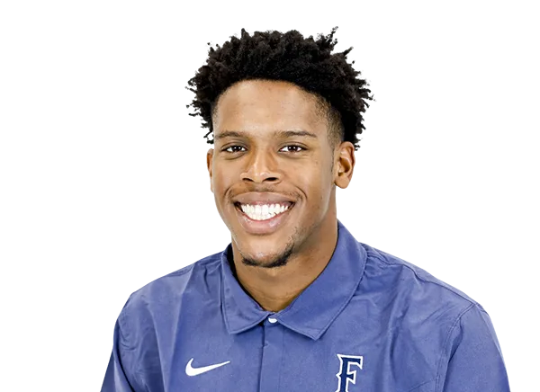 Garrison Wade headshot