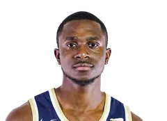 Nate Louis headshot