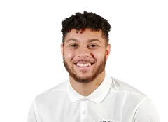 Damen Thacker headshot