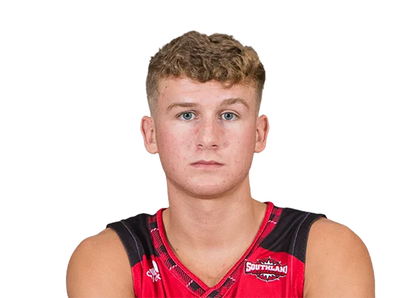 Drew Lutz headshot