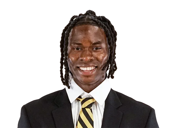 Victor Iwuakor headshot