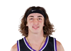 Gage Bobe headshot