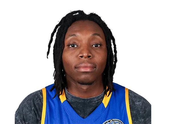 Zach Iyeyemi headshot