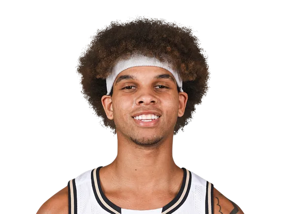 Quinton Morton-Robertson headshot