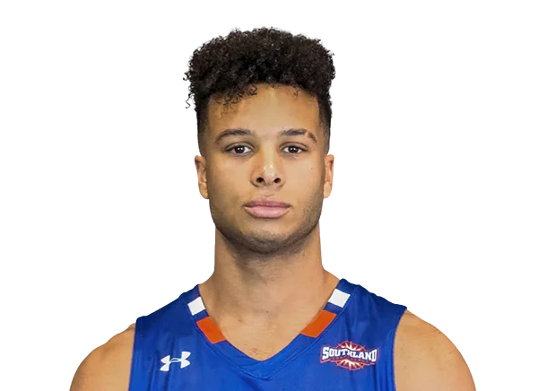 Zion Tordoff headshot