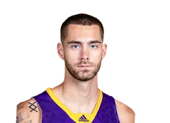 Joe Petrakis headshot