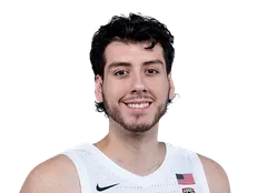 Roman Silva headshot