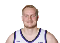Tyler Robertson headshot