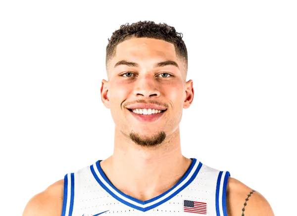 Mason Gillis headshot