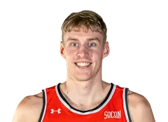 Laurynas Vaistaras headshot