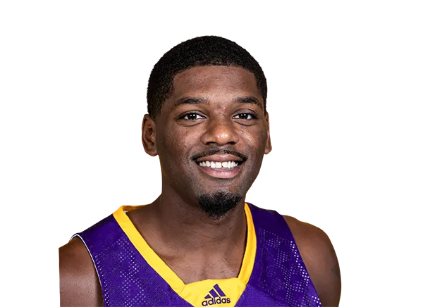 Quinlan Bennett headshot