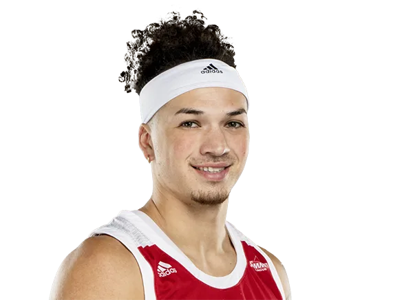 Mason Archambault headshot