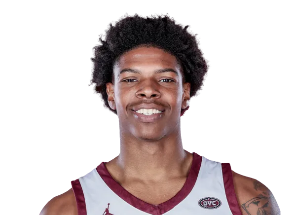 KK Robinson headshot