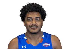 Darius Lee headshot