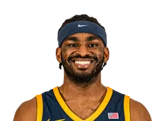 Milton Matthews headshot