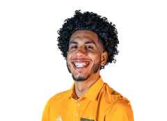 Andre Curbelo headshot