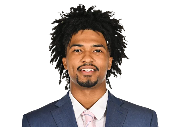 Miles Brewster headshot